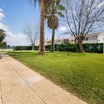 Kissed By The Sun, With Pool, Ac And Tennis Court By Algarve Dream Holidays * Албуфейра