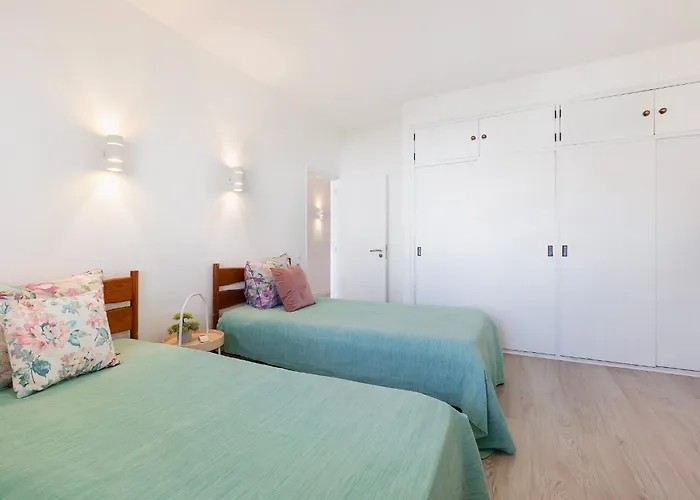 Apartment Kissed By The Sun, With Pool, Ac And Tennis Court By Algarve Dream Holidays