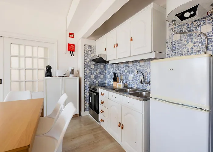 Kissed By The Sun, With Pool, Ac And Tennis Court By Algarve Dream Holidays Albufeira